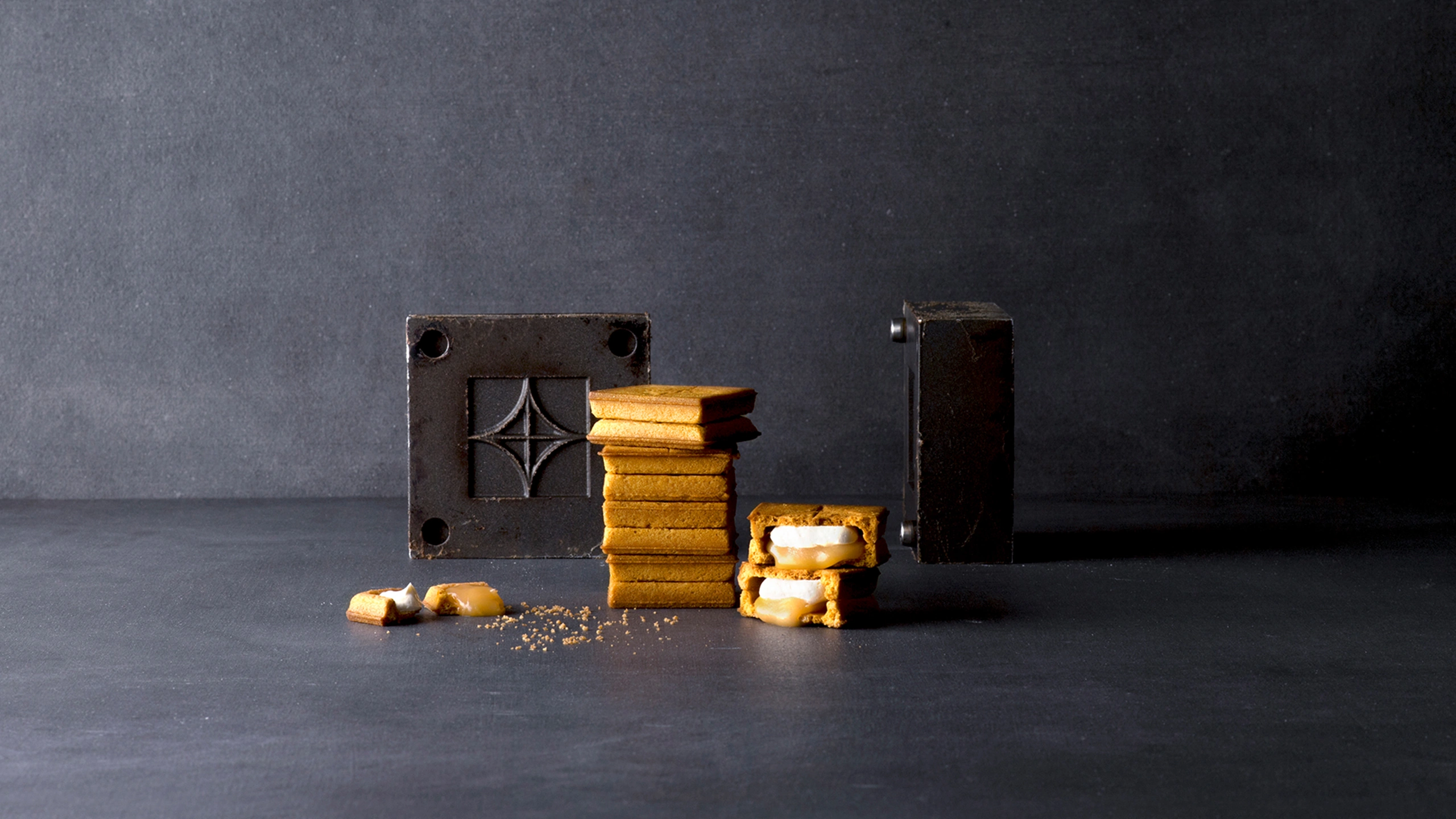 PRESS BUTTER SAND